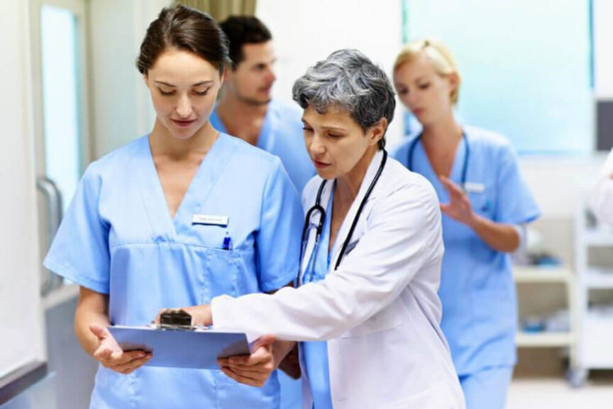 director-of-nursing-at-work